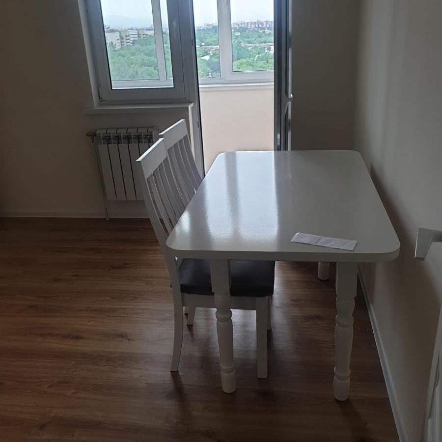 Uzak Apartment 2 Алмати Екстер'єр фото